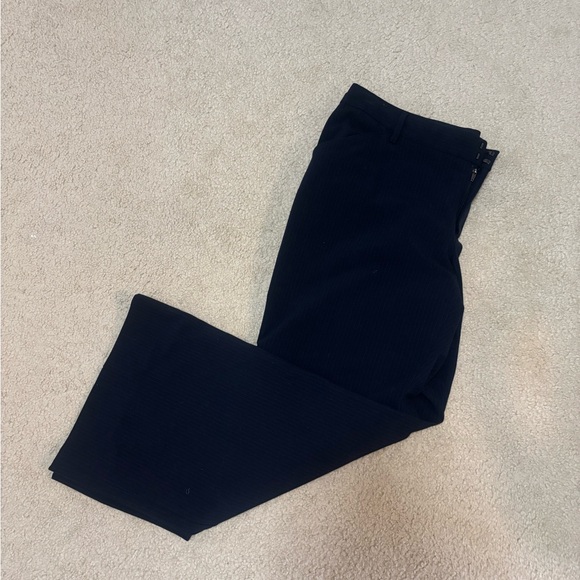 EUC GAP Navy pinstripe Straight Leg Pants - Picture 1 of 4